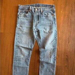 Men’s Classic Levi Light Blue Jeans